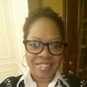 Meet your Posher, Yolanda